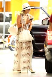 Paris Hilton is Looking All Stylish - Hollywood 06/27/2017