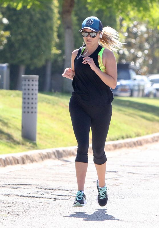 Reese Witherspoon - Jogging in Brentwood 06/15/2017