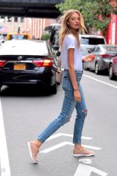 Romee Strijd in Ripped Jeans - Out in NYC 06/21/2017