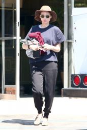Rooney Mara - Out in Los Feliz 06/17/2017