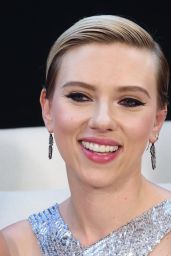 Scarlett Johansson - "Rough Night" Premiere in New York City 06/12/2017