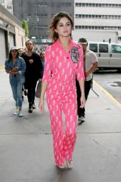 Selena Gomez - Out in Manhattan 06/05/2017