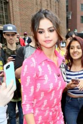 Selena Gomez - Out in Manhattan 06/05/2017
