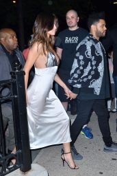 Selena Gomez with The Weeknd - Rao