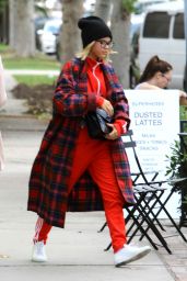 Sofia Richie Street Style - Out for Breakfast in West Hollywood 06/11/2017