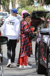 Sofia Richie Street Style - Out for Breakfast in West Hollywood 06/11/2017