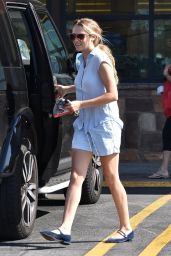 Teresa Palmer - Out for Breakfast in Los Angeles 06/17/2017