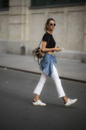 Alessandra Ambrosio Street Style - Manhattan 07/21/2017