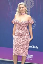 Anne-Marie - Nordoff Robbins O2 Silver Clef Awards in London 06/30/2017