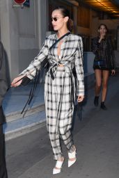 Bella Hadid - Leaving the Fendi Fashion Show in Paris 07/05/2017