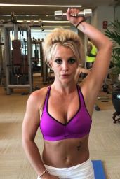 Britney Spears - Exercises, July 2017