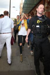 Cara Delevingne - Arrives in London Via Eurostar From Paris 07/07/2017