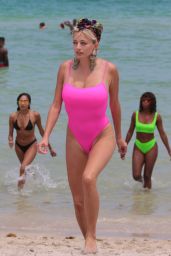 Caroline Vreeland in a Pink One Piece Swimsuit - Miami Beach 07/22/2017