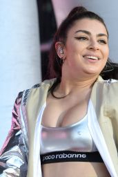 Charli XCX - Performs Live at MTV Crashes Plymouth 07/27/2017