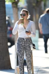 Chloe Grace Moretz in Tights - Out in LA 07/29/2017