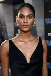 Cindy Bruna – “Valerian and the City of a Thousand Planets” Premiere in Los Angeles 07/17/2017