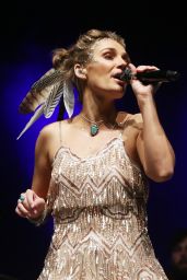 Clare Bowen - Performs Live at The Enmore State Theatre in Sydney 07/09/2017