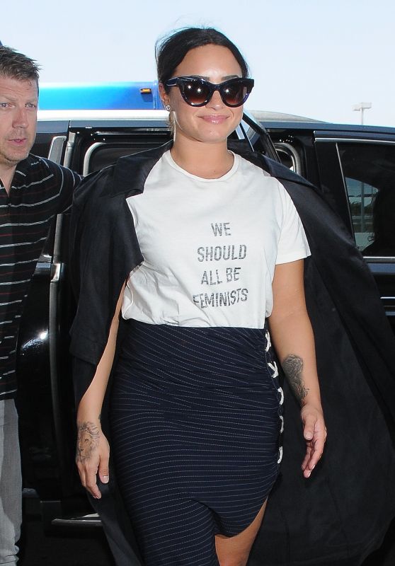 Demi Lovato - LAX Airport in Los Angeles 06/30/2017