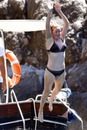 Ellie Goulding - Bikini Candids in Capri, Italy 07/09/2017