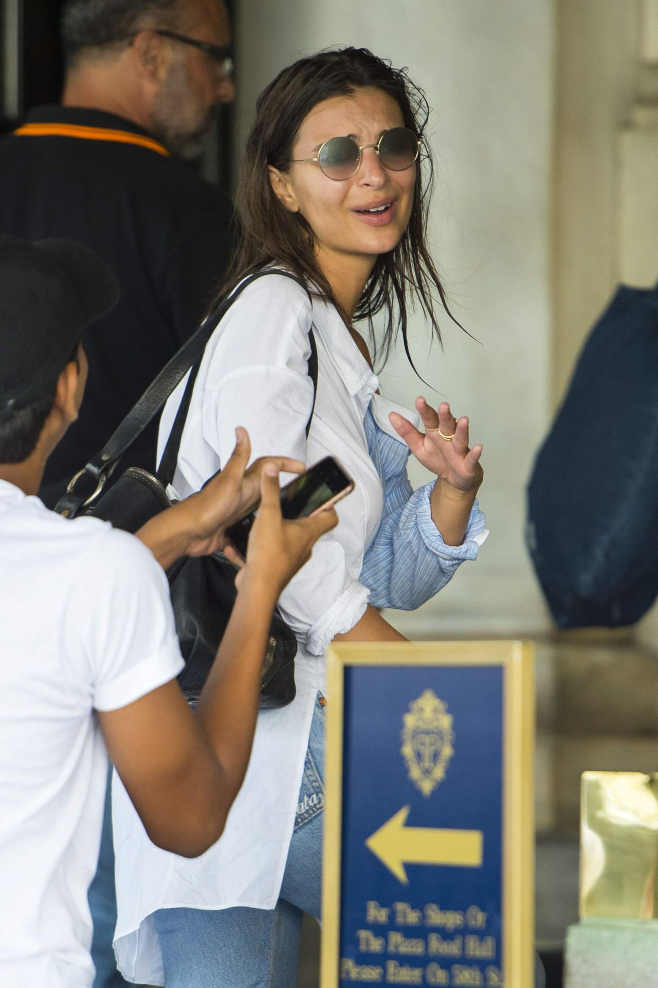 Emily Ratajkowski - Leaving a DL1961 Photoshoot in NYC 07/10/2017 ...