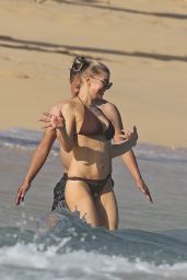 Fergie in Bikini - Kauai, HI 07/31/2017