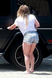 Hilary Duff in Denim Shorts - Stops by her Sister