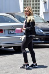 Hilary Duff in Tights - Los Angeles 07/03/2017