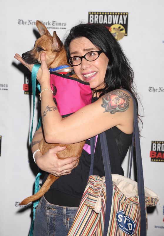 Janeane Garofalo – Broadway Barks Animal Adoption Event in New York 07/08/2017