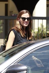 Jennifer Garner - Leaving Church in Los Angeles 07/09/2017