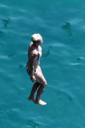 Katy Perry in Bikini - Amalfi Coast in Italy 07/10/2017