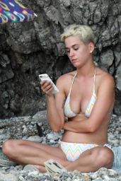 Katy Perry in Bikini - Amalfi, Italy 07/14/2017