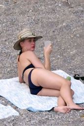 Katy Perry in Bikini - Vacation in Italy 07/13/2017