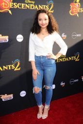 Kayla Maisonet – Disney’s “Descendants 2” Premiere in Los Angeles 07/11/2017