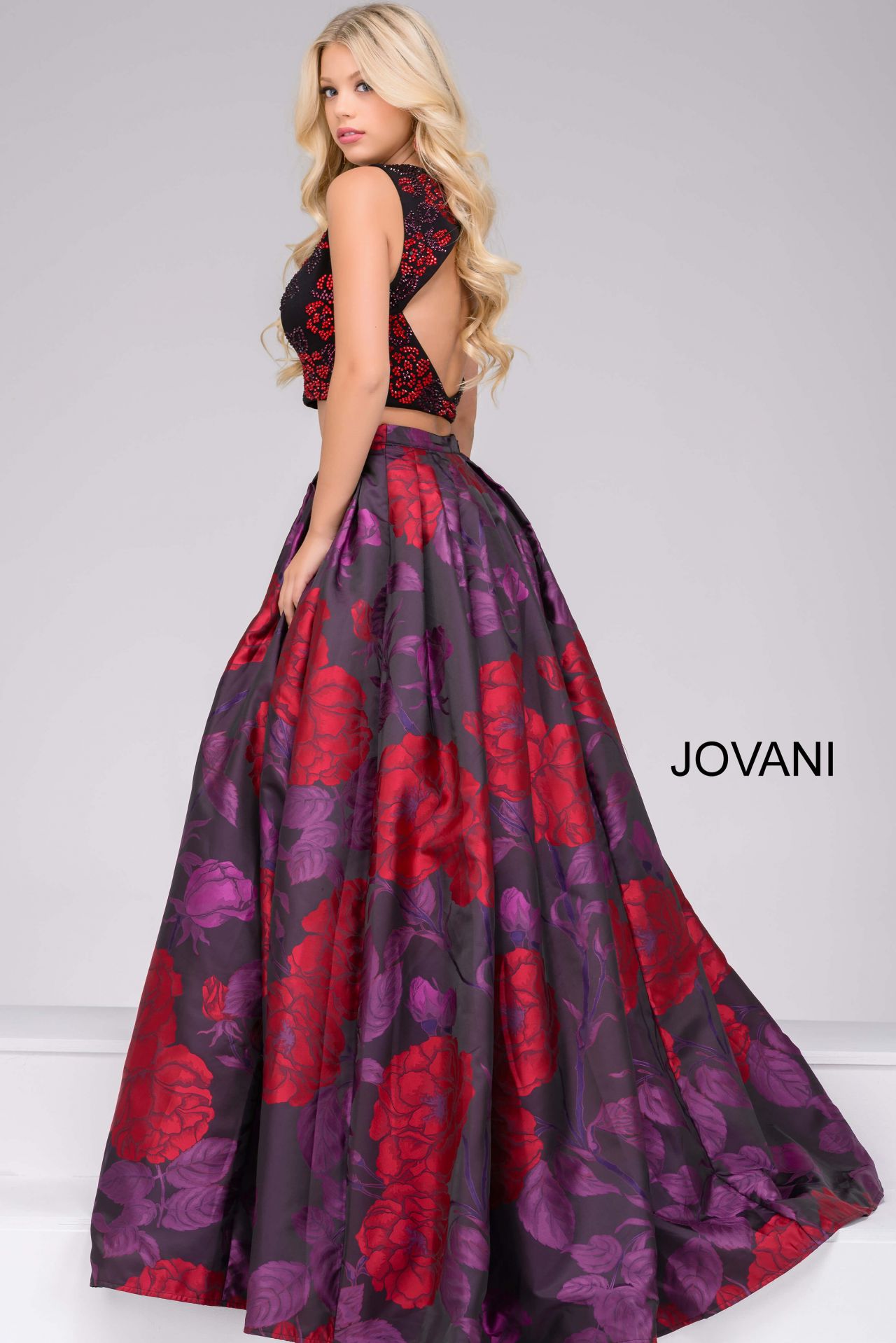 Kaylyn Slevin - Jovani Prom Dress Campaign 2017