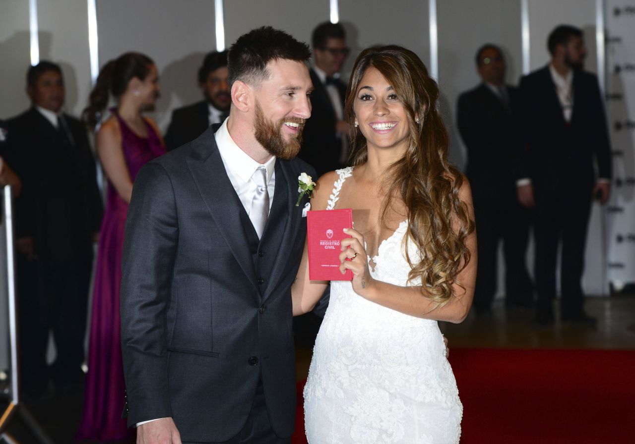 Lionel Messi and New Wife Antonella Roccuzzo - Red Carpet at Their