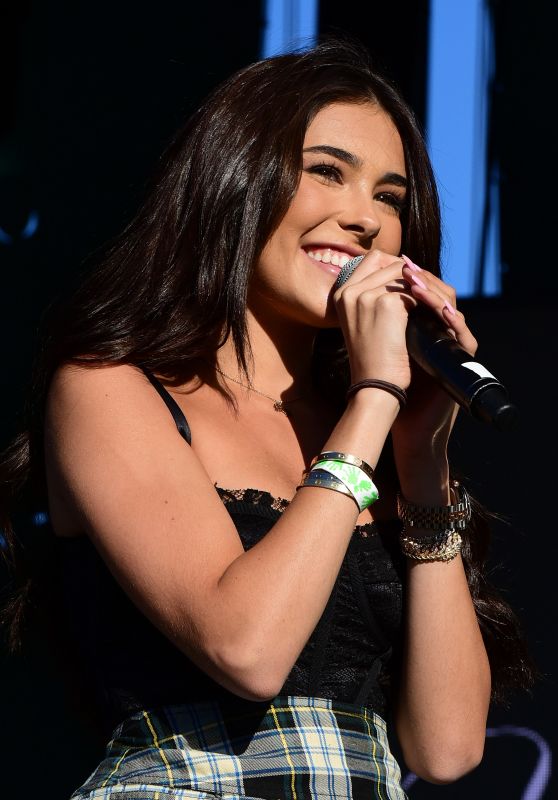 Madison Beer - Performs at 99.7 Now Summer Splash at California