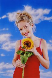 Mandy Moore - Photoshoot 2000