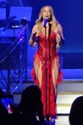 Mariah Carey - Performs Live at The Colosseum at Caesars Palace in Las Vegas 07/11/2017