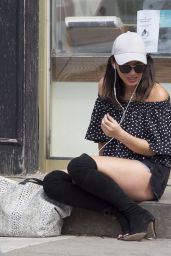 Olivia Munn Street Fashion - Visiting a Friend in Toronto 07/07/2017