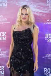 Pamela Anderson - Rock My Swim Show in Paris 07/08/2017