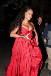 Rihanna - Arrives at the St Martins Lane Hotel in London 07/24/2017