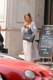 Sandra Kubicka Casual Style - Leaves a Restaurant in Warsaw 07/07/2017