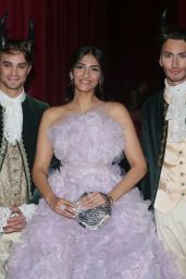 Sonam Kapoo – Ralph & Russo Fashion Show in Paris 07/03/2017