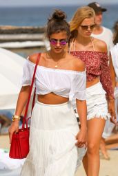 Taylor Hill & Daphne Groeneveld - Arrive at the Club 55 Beach in Saint Tropez 07/23/2017