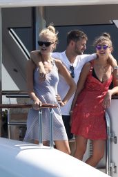 Taylor Hill, Daphne Groeneveld & Georgia Fowler in Saint-Tropez 07/27/2017