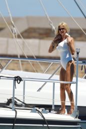 Victoria Silvstedt in White Swimsuit - Enjoy Holidays in Saint Tropez 07/02/2017