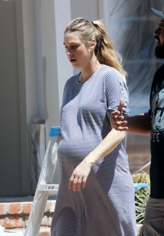Whitney Port - Running Errands in Los Angeles, July 2017