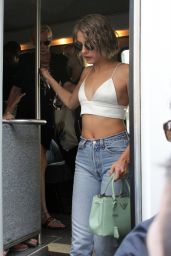 Willa Holland - Arriving at Hard Rock Hotel in San Diego 07/22/2017