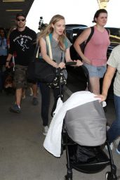 Amanda Seyfried and Thomas Sadoski - Arrive at LAX Airport 08/22/2017