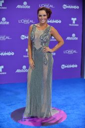Ana Lucia Domingue – “Premios Tu Mundo” in Miami 08/24/2017